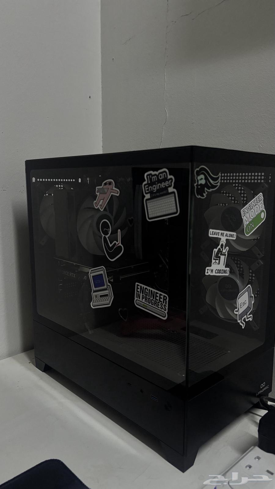 pc للبيع64418404040706110