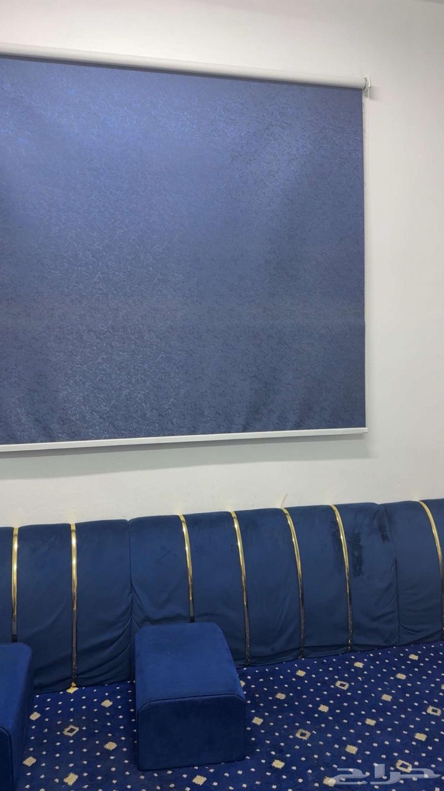 Selling a set of seats with curtains64413313686657112