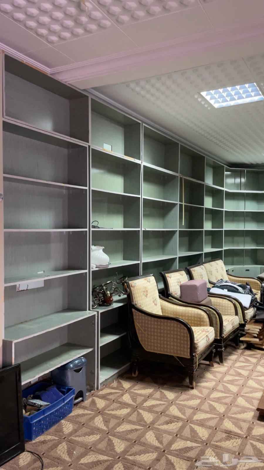 للبيع مكتبة دواليب كامله خشب جيد64416558207489112