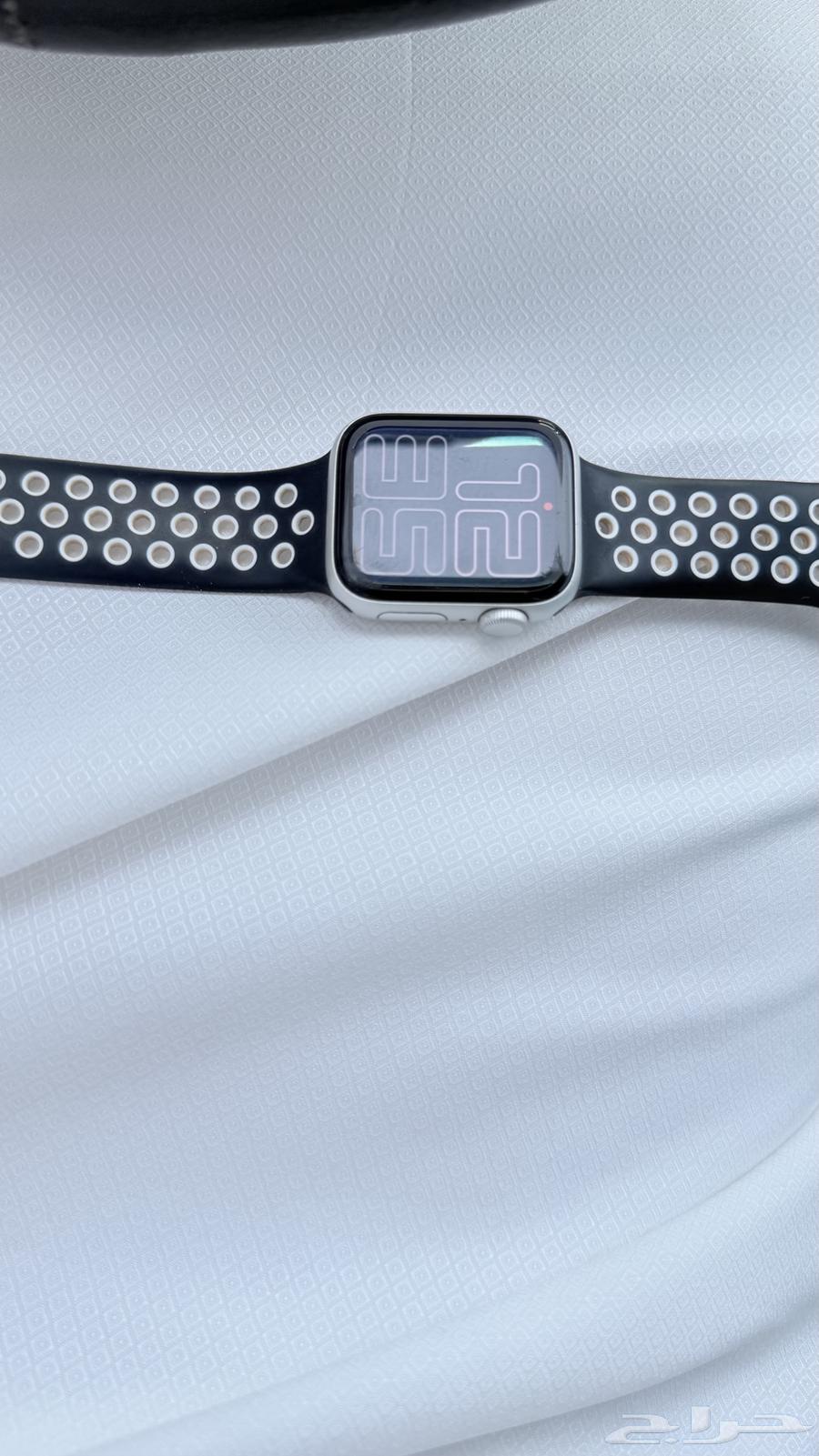 ساعة ابل SE 2023 مقاس 4064414673743617111