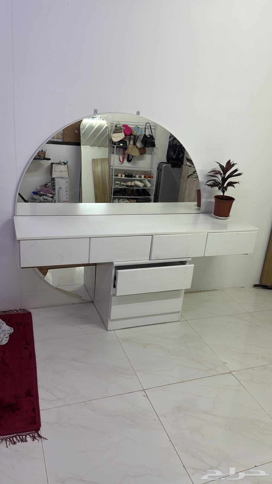 تسريحه للبيع64417917849091110