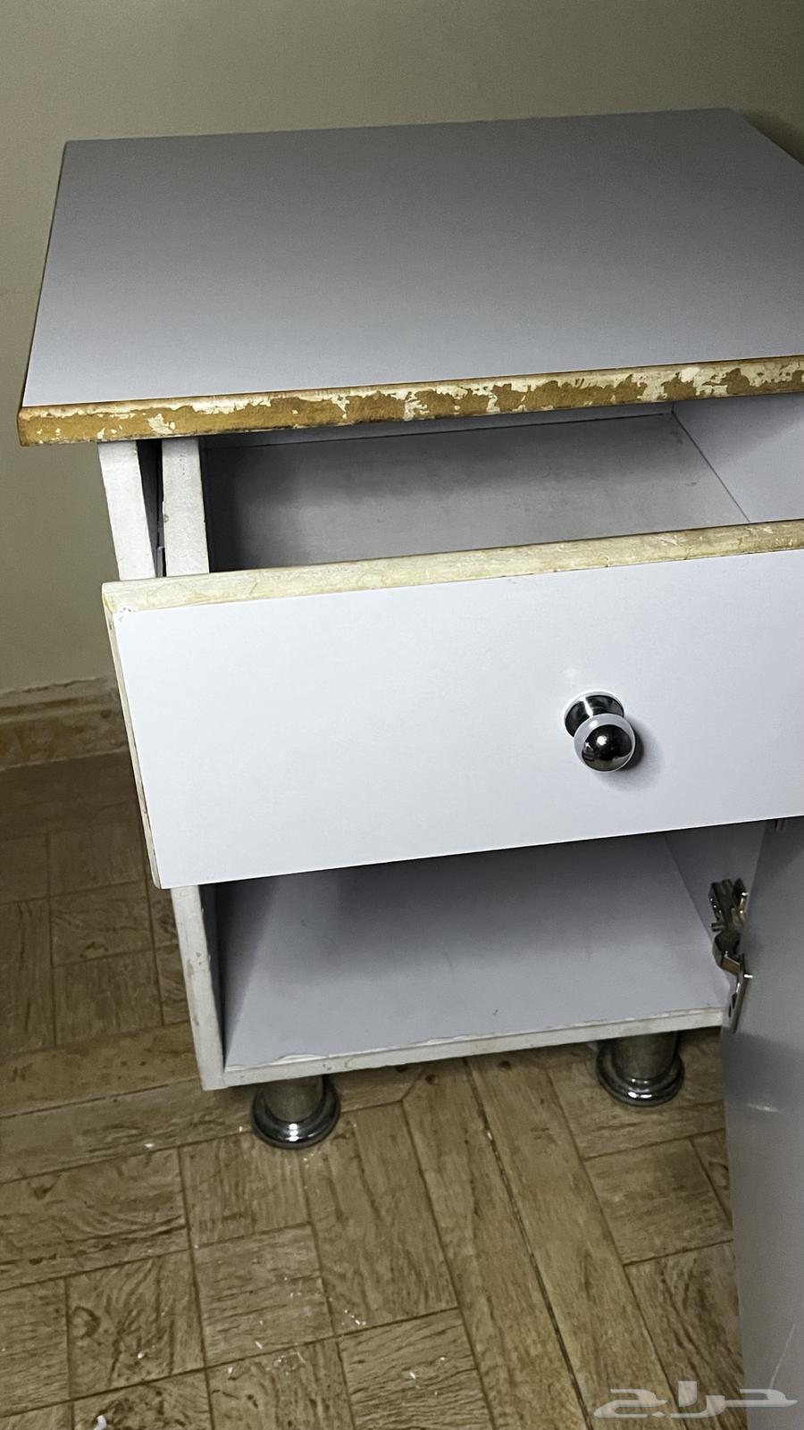 كومدينه للبيع64417780163843111