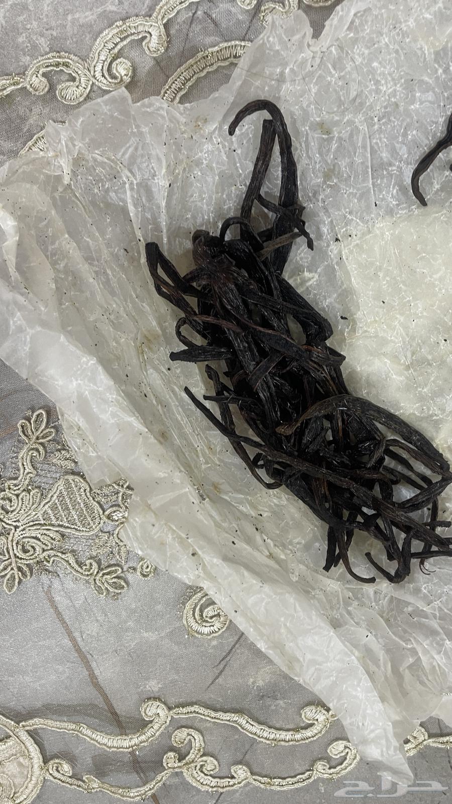 فانيليا خام64412548679425111