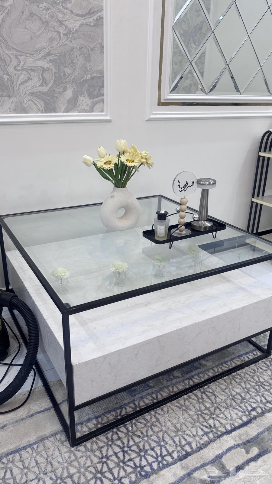 طاولة مجلس كبيرة شبة جديدة64419038358785112