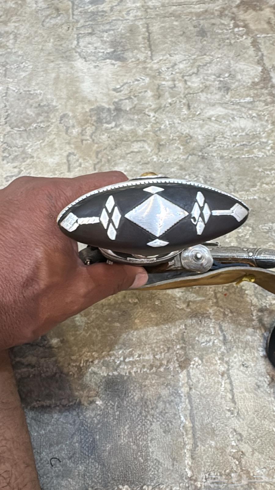 جنبية زراف قديم64414050570626113