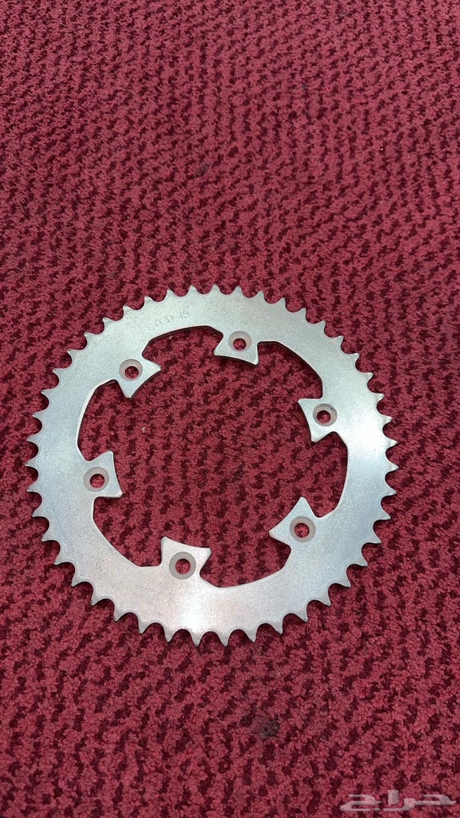 ساعة او ترس خلفي دباب صحراوي64572770174083110