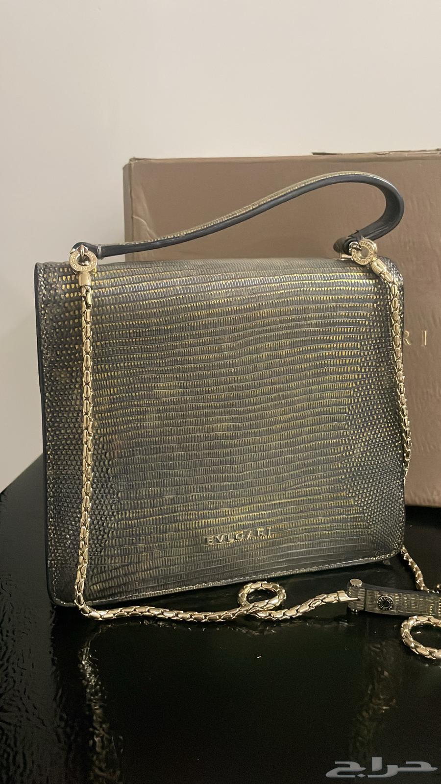 للبيع شنطة بولغاري64419078271746111