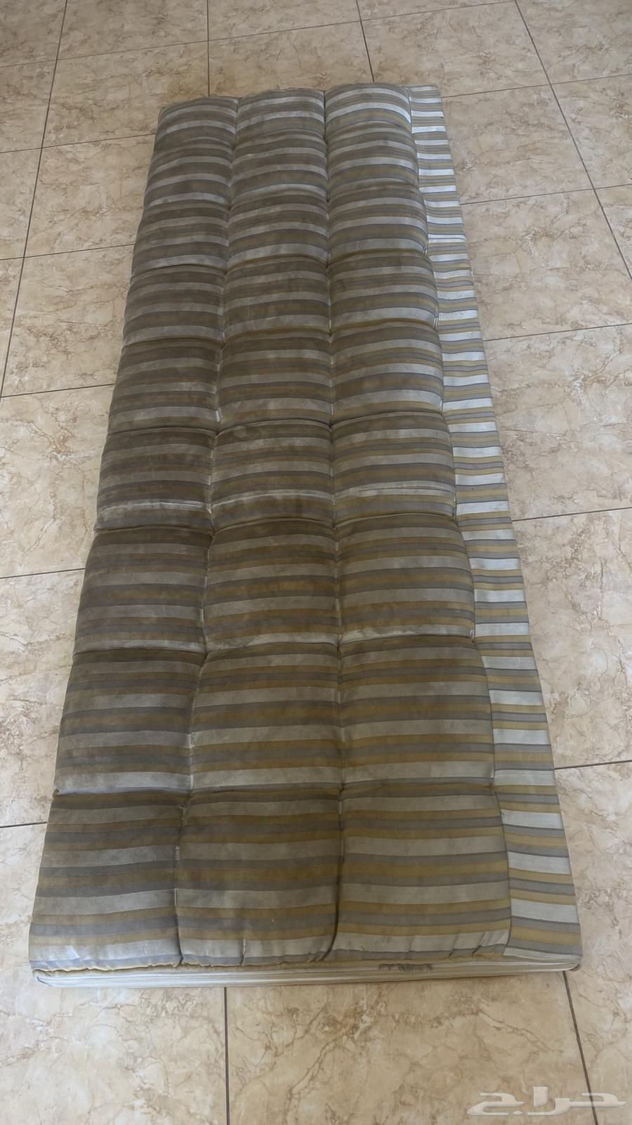 جلسات ارضيه داخليه وخارجيه64415384280451114