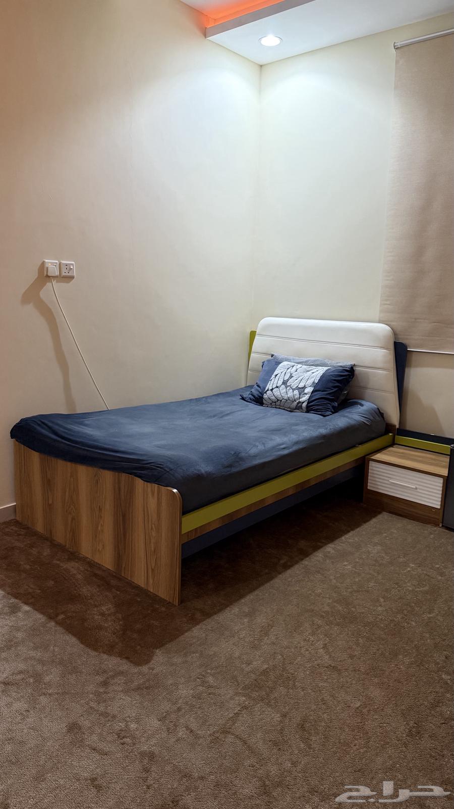 سرير ومرتبه ولباد للبيع64417048717314110