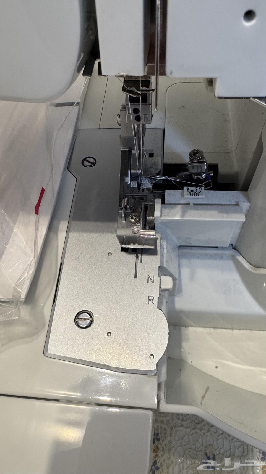 New Overlock Machine, Warranty Still Valid64425663934211111