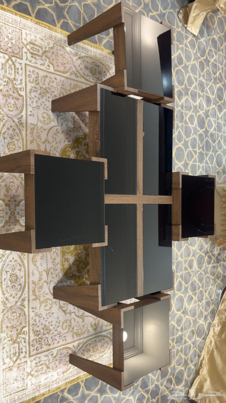 4 small and 1 large majlis tables and a burnt brown TV table with glasses64422232507906113