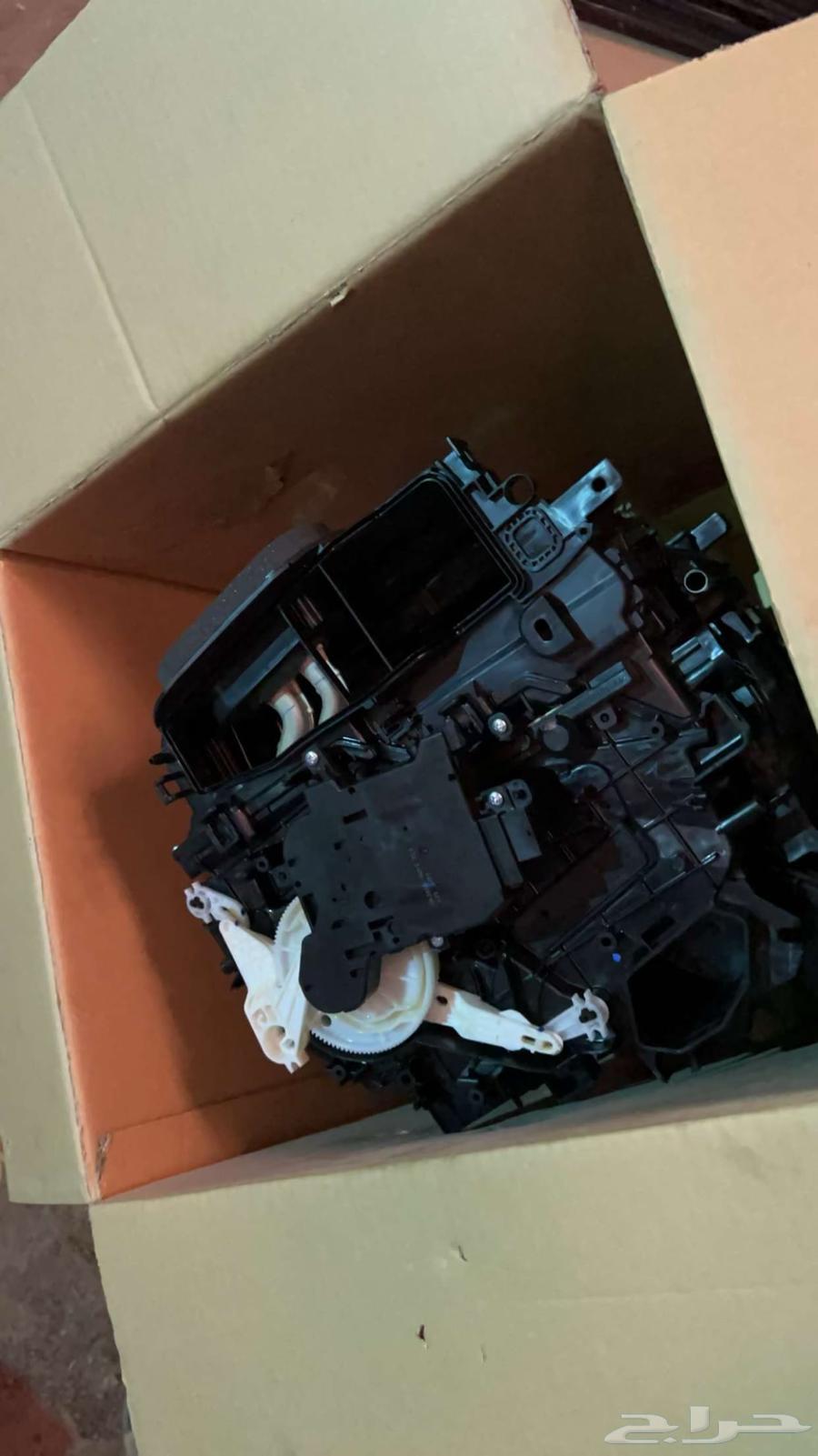 ثلاجة مكيف هايلكس64569440421121111