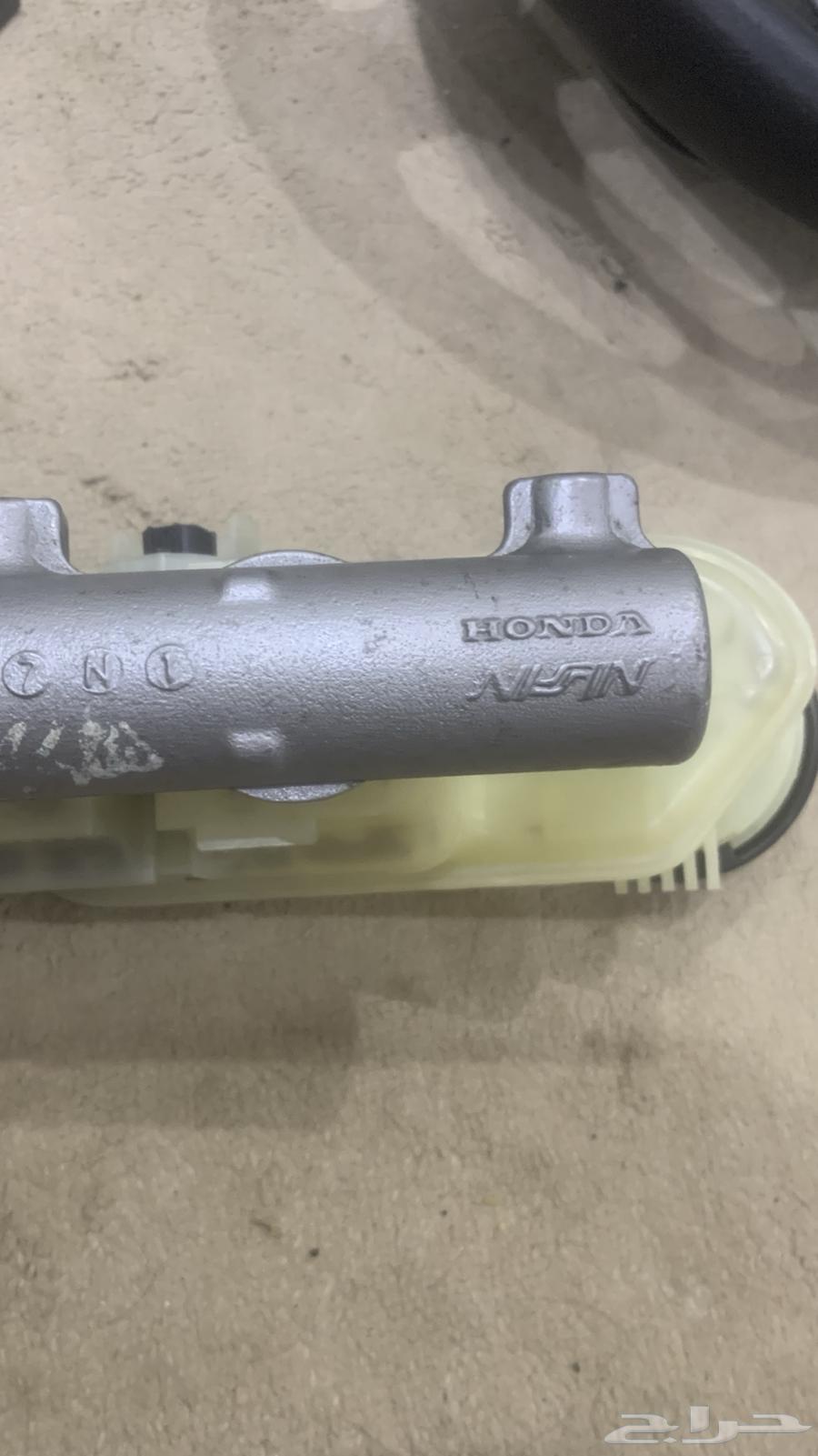 علبة زيت فرامل اكورد201064569274764673114