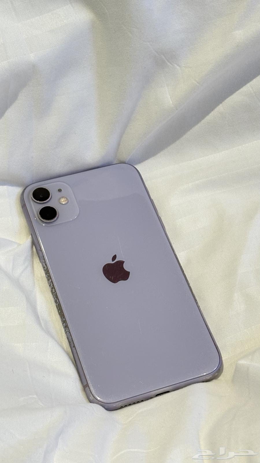 iPhone 11 Regular64413140074369110