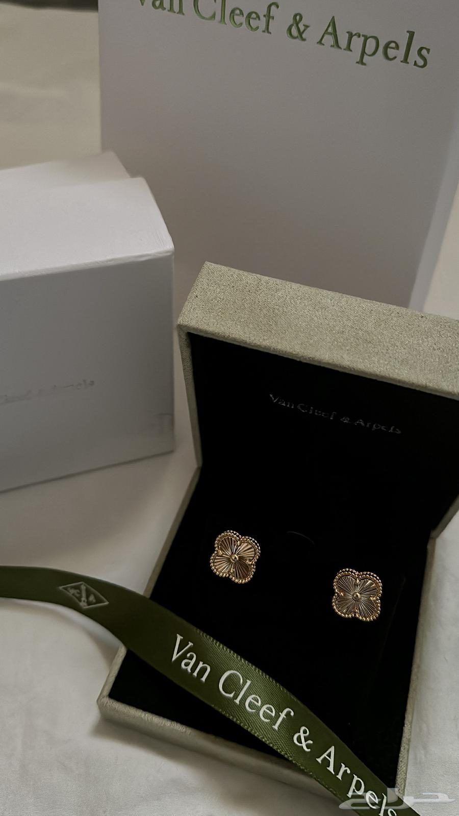 حلق ماركة فان كليف64413071132161110