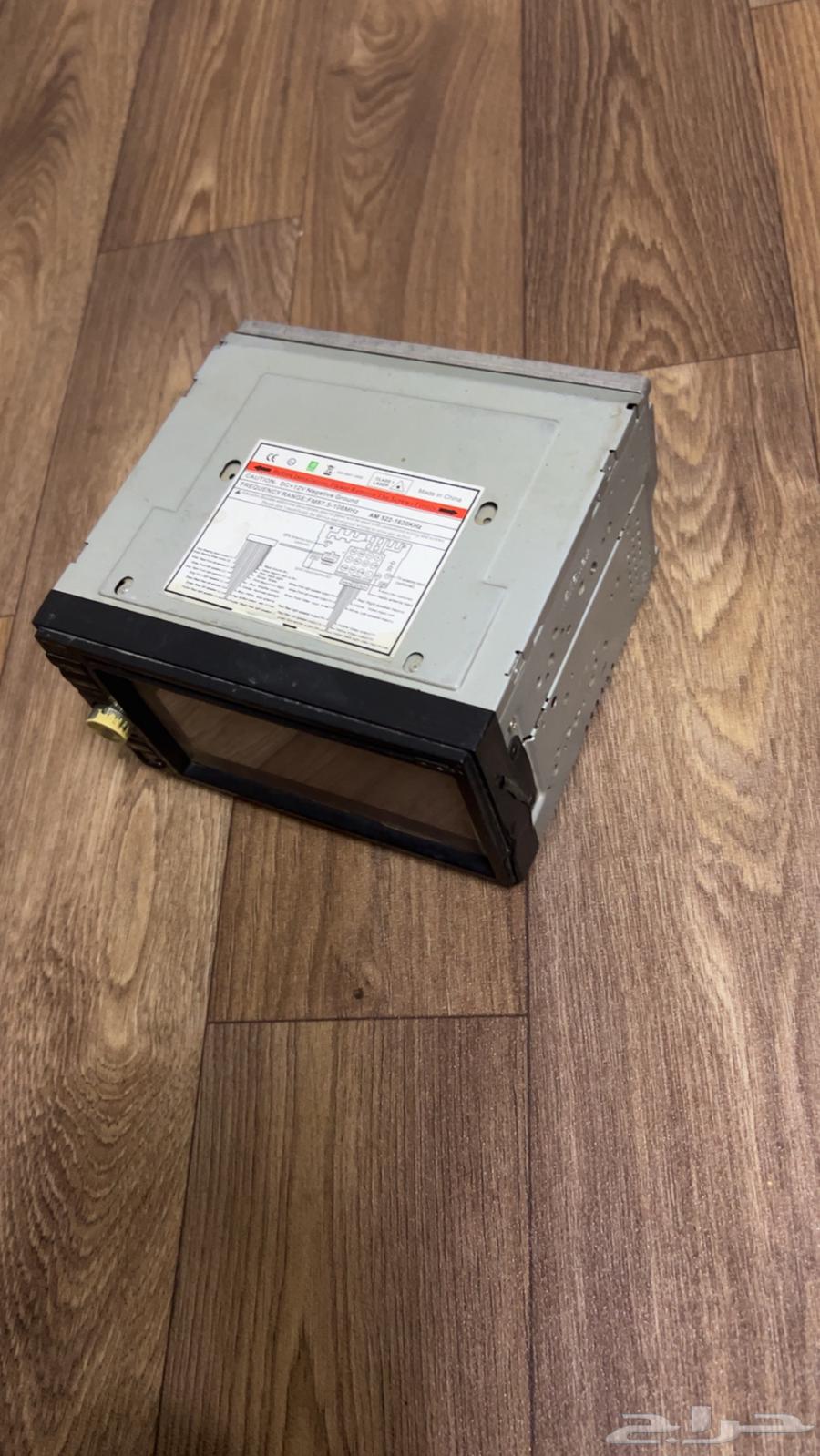 للبيع شاشه سياره64575739827073111