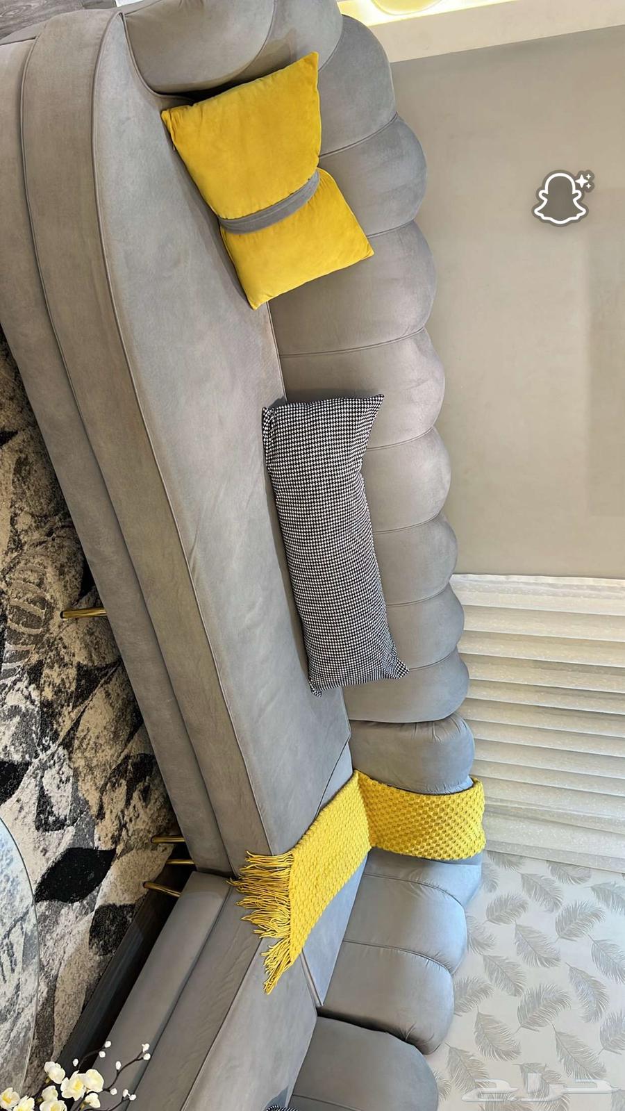 كنب مع ملحقاته64416690333570110