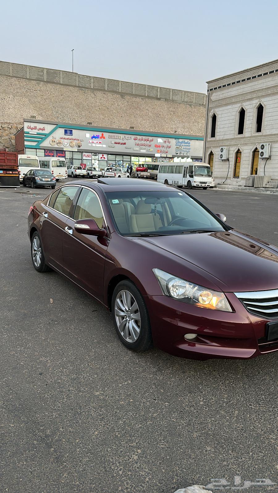 هوندا اكورد 201264577922247553113