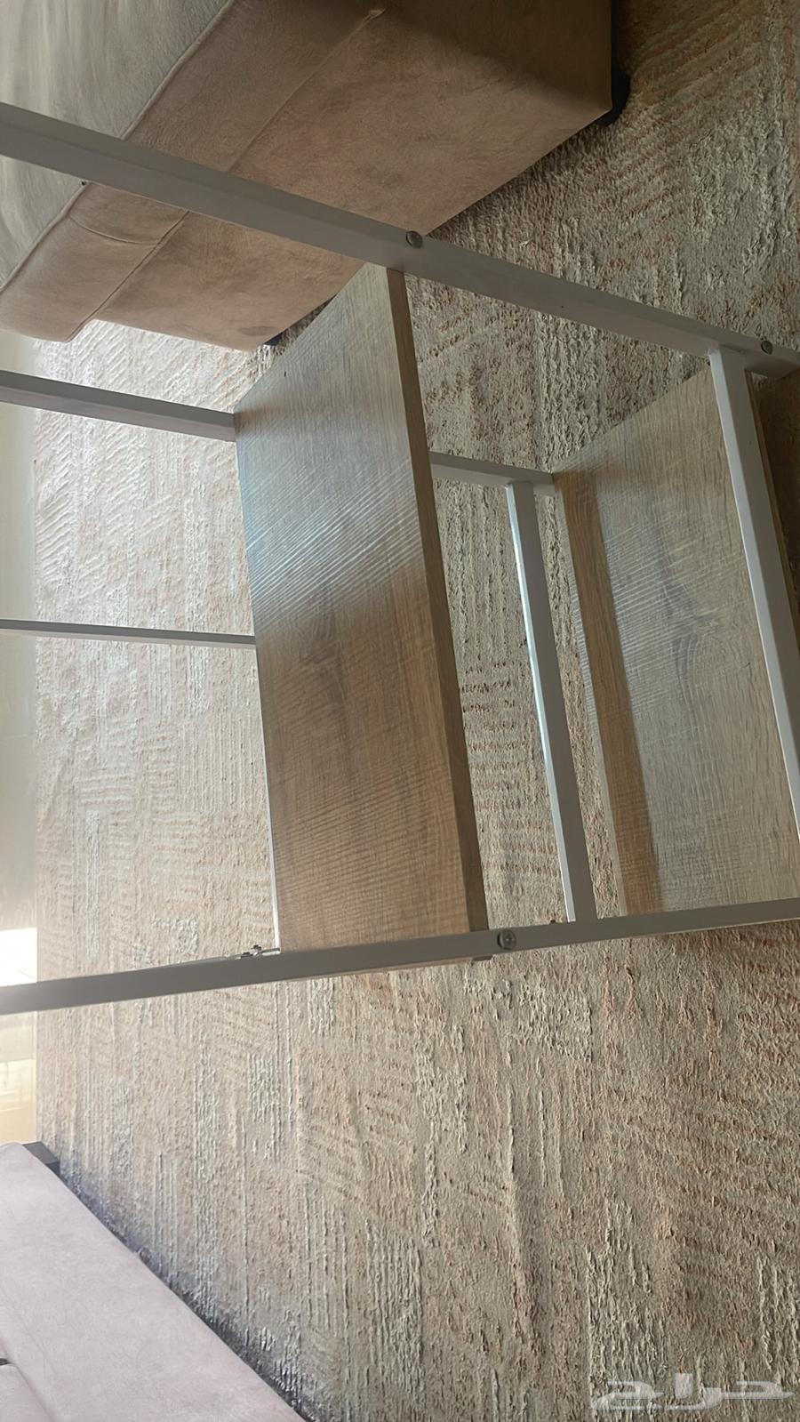 طاوله للبيع   مابعتها الا للحاجة والله   جديده64415007413763110