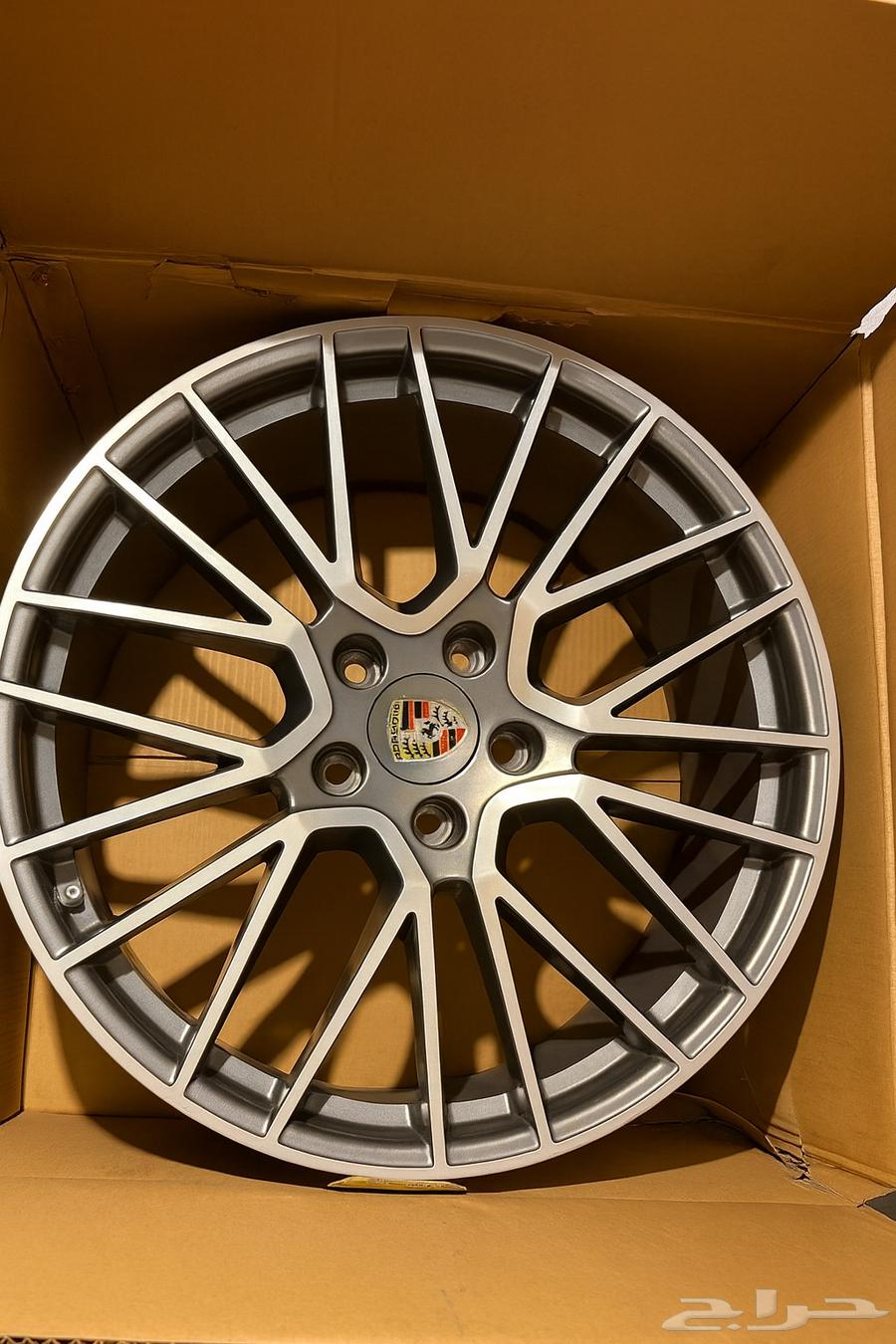 جنوط بورش كايين أصلية من الوكالة64573164921217110