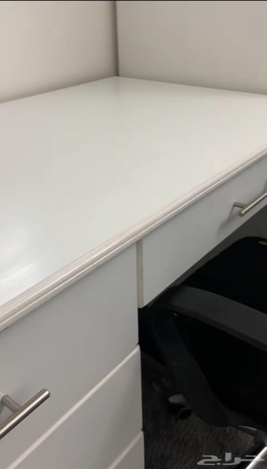 مكتب مع كرسي64414994120195111