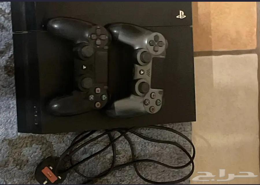 Sony 4 with two controllers in good condition64413453277825110