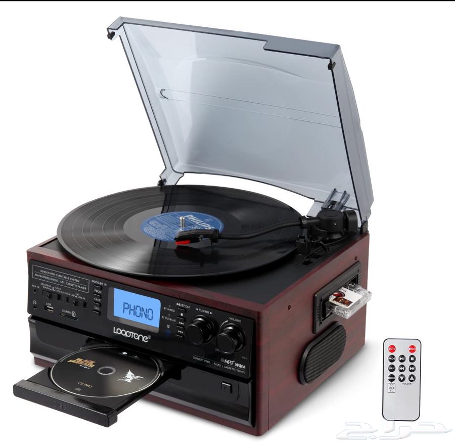 Old record player that plays records, cassettes, and radio64573291141506110