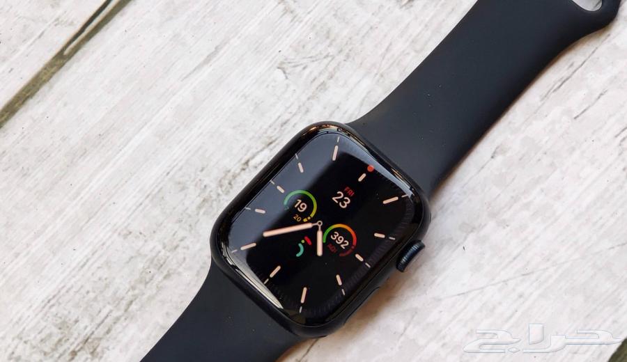 ساعة ابل اصدار 8 مقاس 45 apple watch64413499779075111