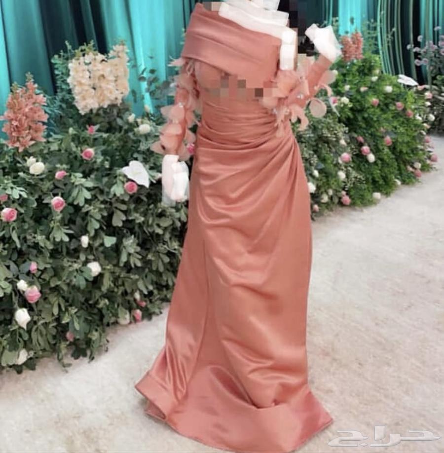 فساتين للبيع سعر الشراء 1000 والبيع 30064413514601219110