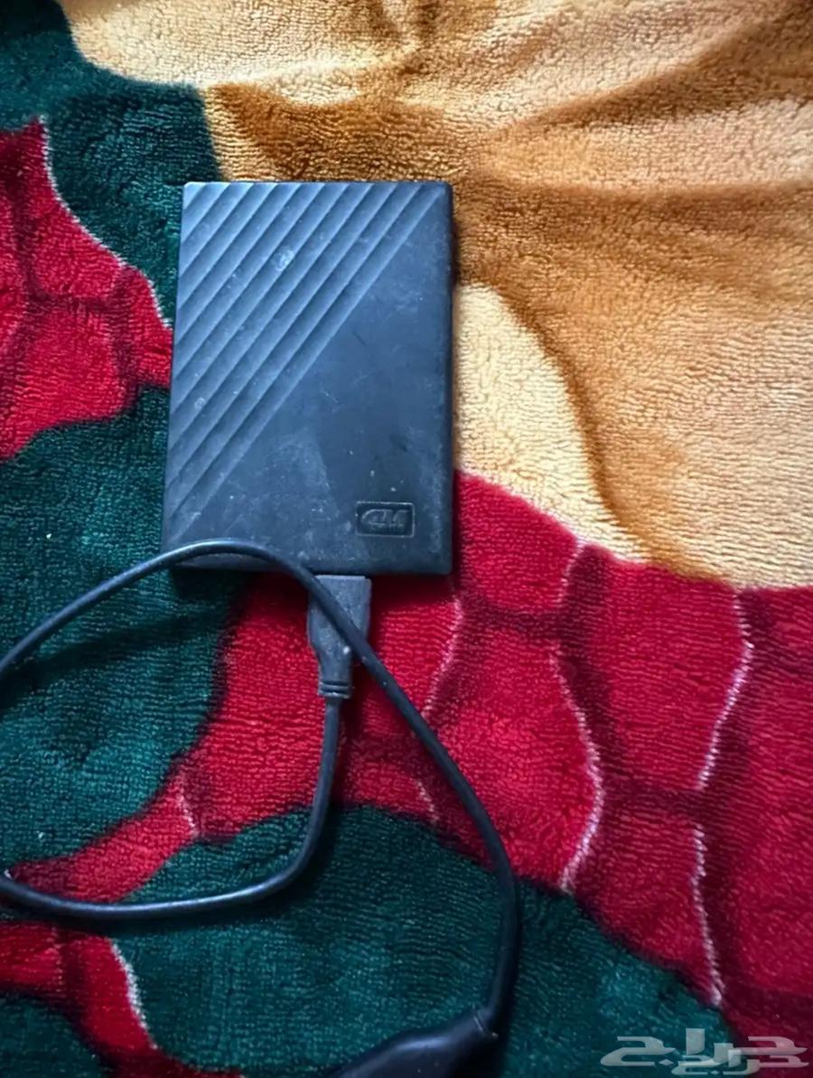 Storage 1 tera and broken V8, sale clean64417807621634110