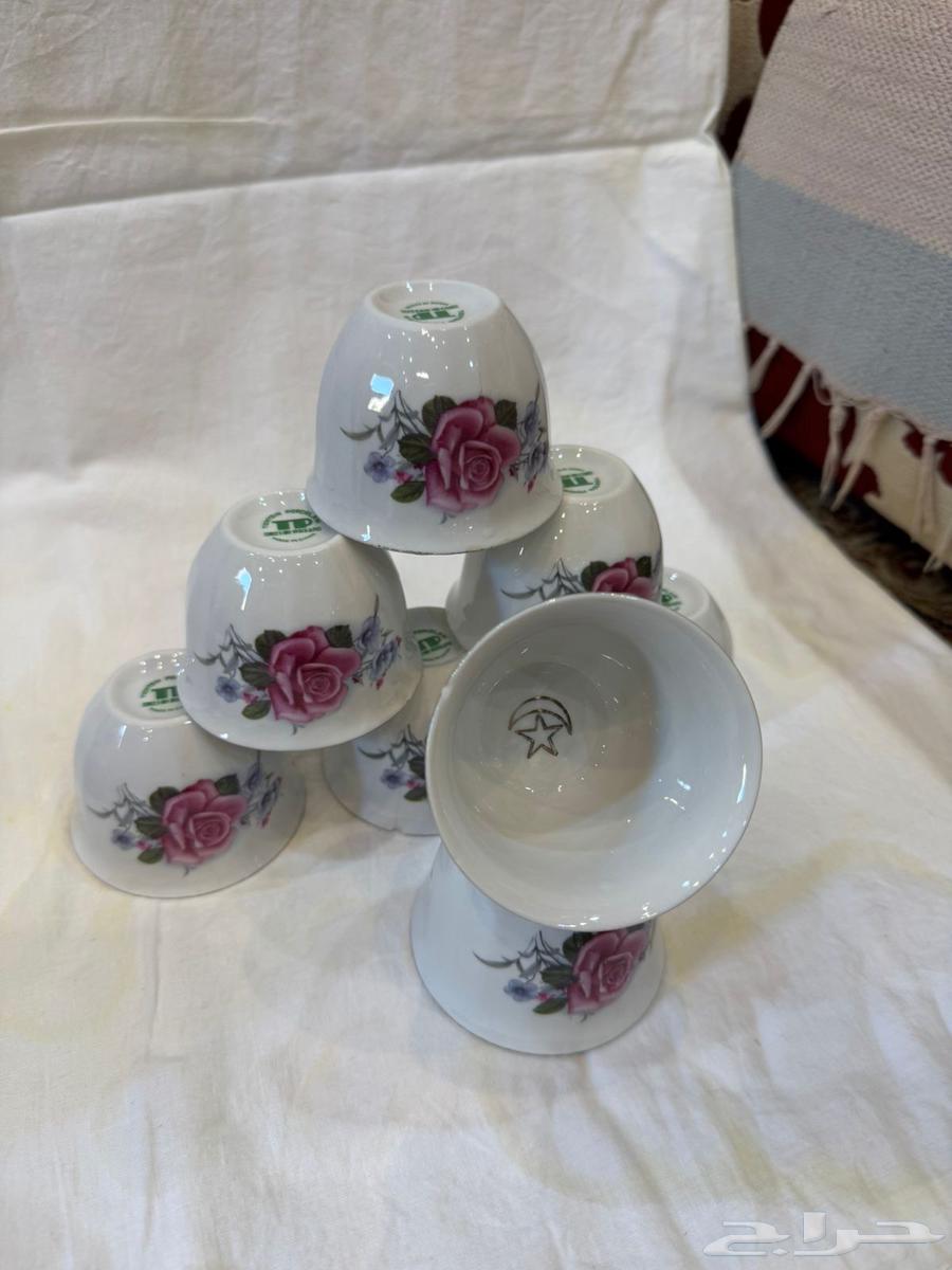 Rose-patterned large-sized cups64415719694211110