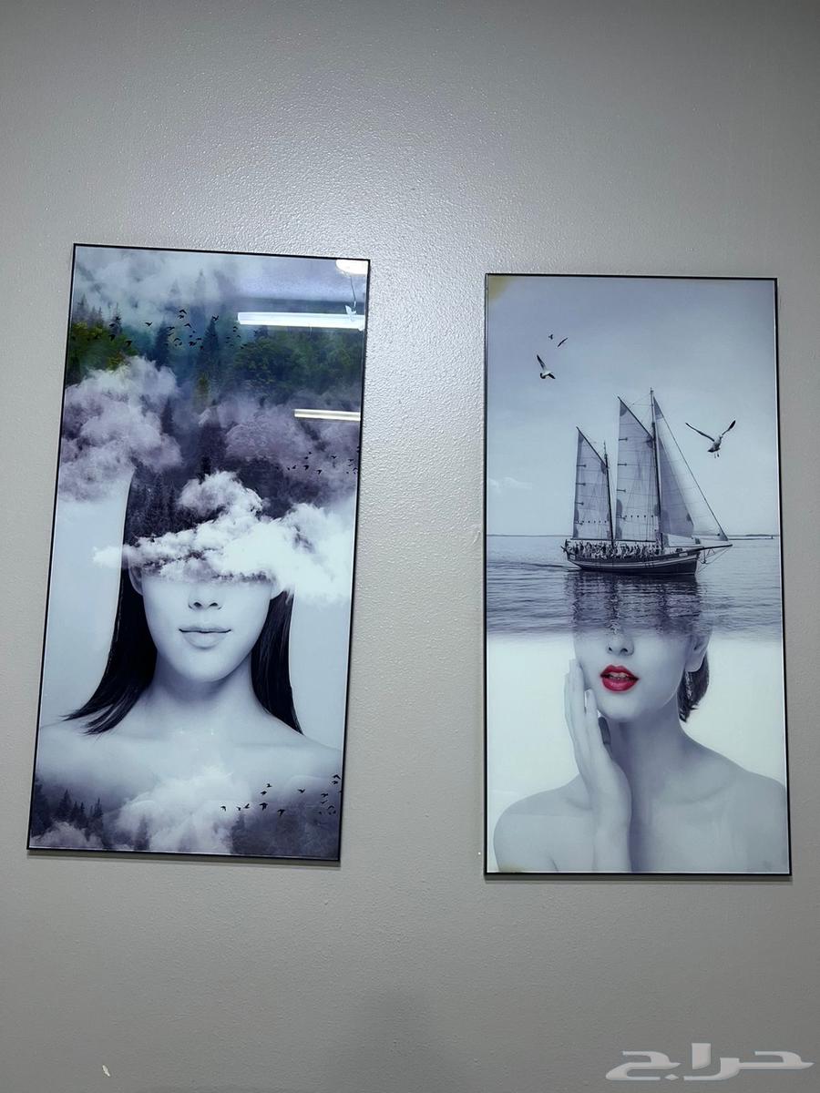 طاوله ولوحتين للبع64417739406337111