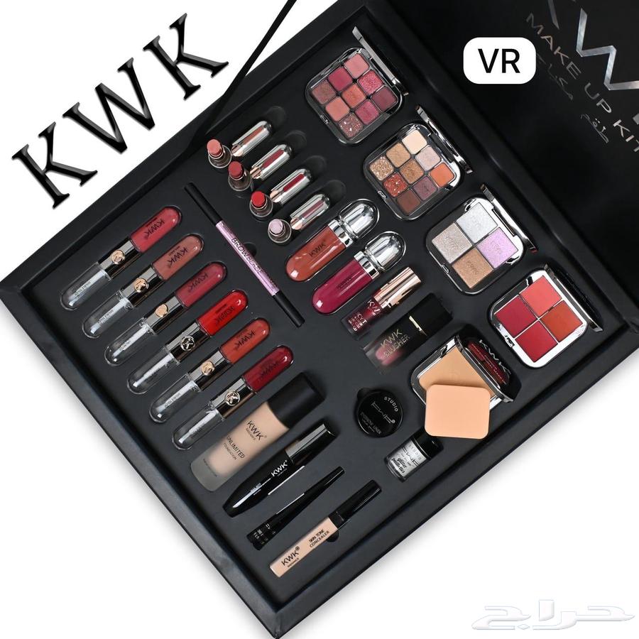 عررض اليوم الوطني اي بكج مكياج بسعر 195 بسس64416743308290113