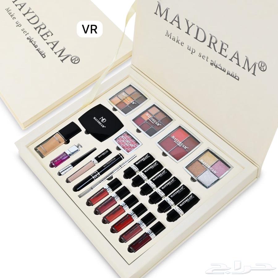 عررض اليوم الوطني اي بكج مكياج بسعر 195 بسس64416743308290110