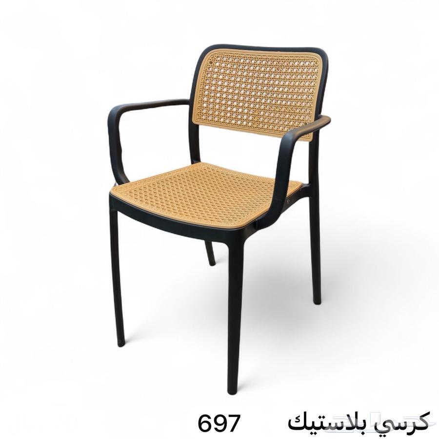 Single Chair - Chairs64415692772225111