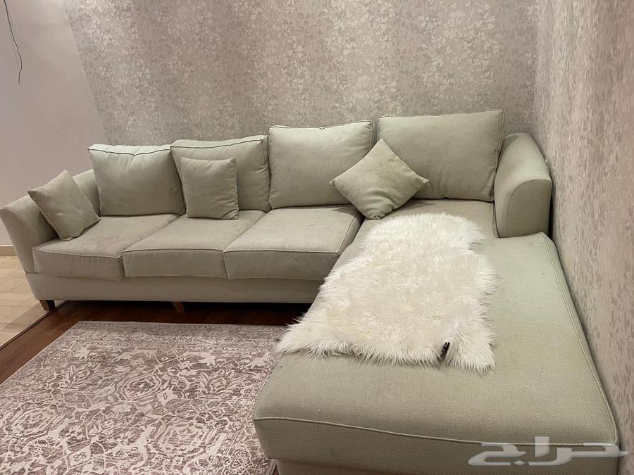 مجموعة اغراض للبيع64413167026690110