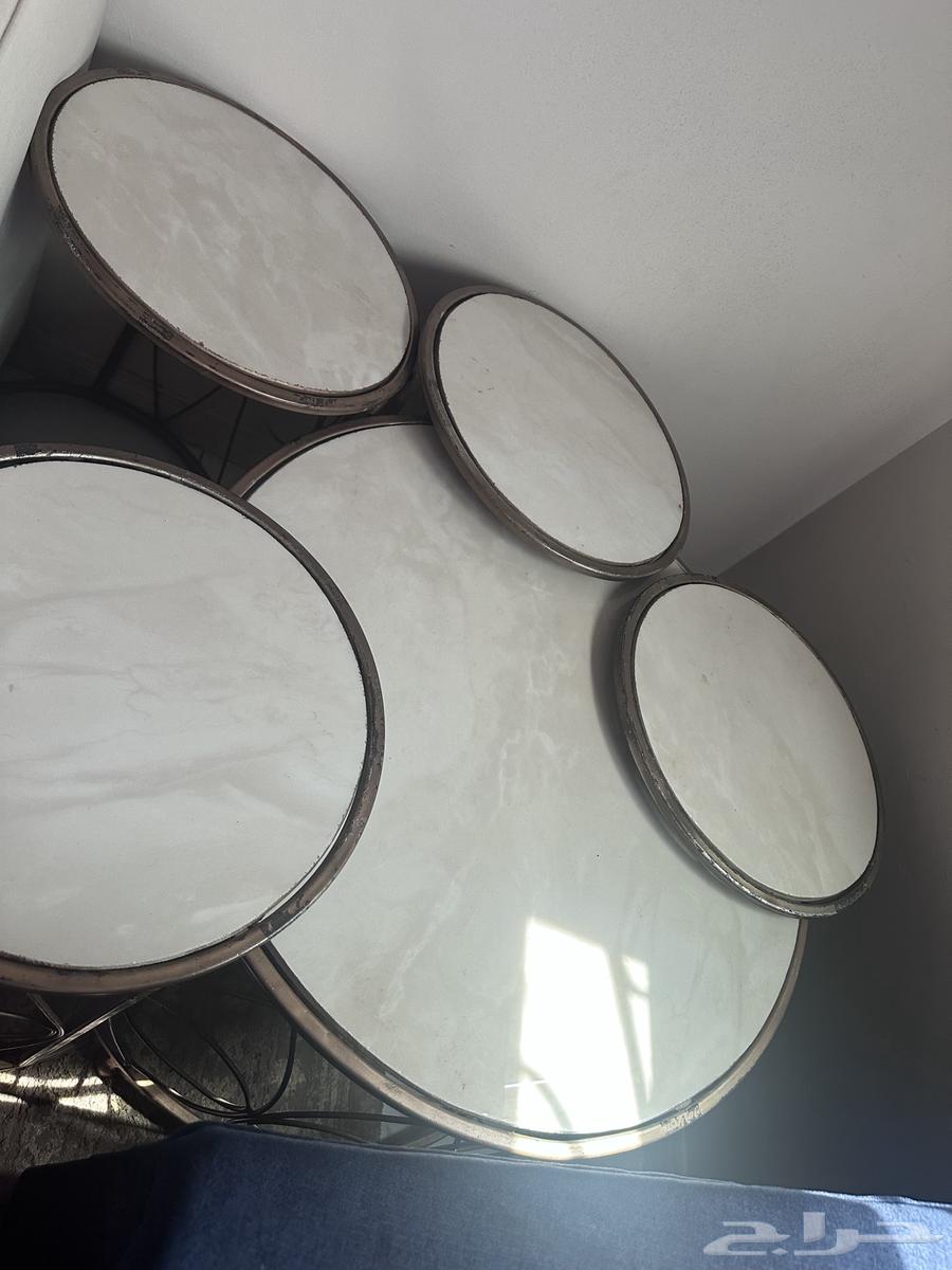 للبيع طقم طاولات ودولاب شاشه64414063791233110