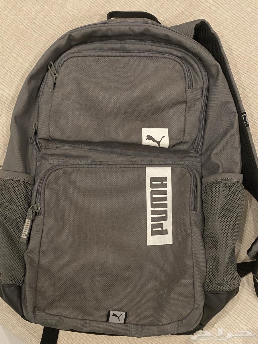 Branded bags I bought from Jarir for about 200, selling them for 75 riyals, used64415800845186110