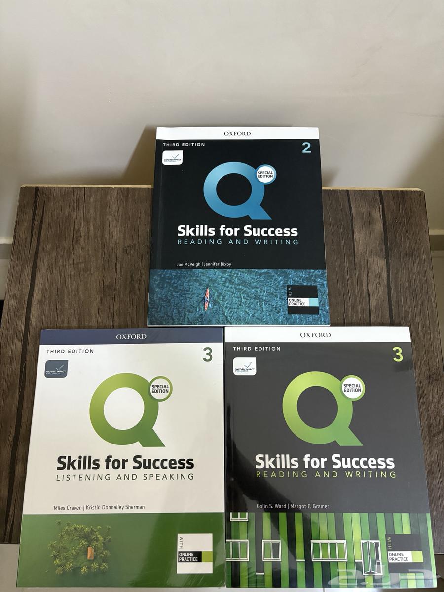 كتاب انجليزي اكسفود بالأكواد مستوى 3 كتابين ومستوى 2 كتاب64417903909762110