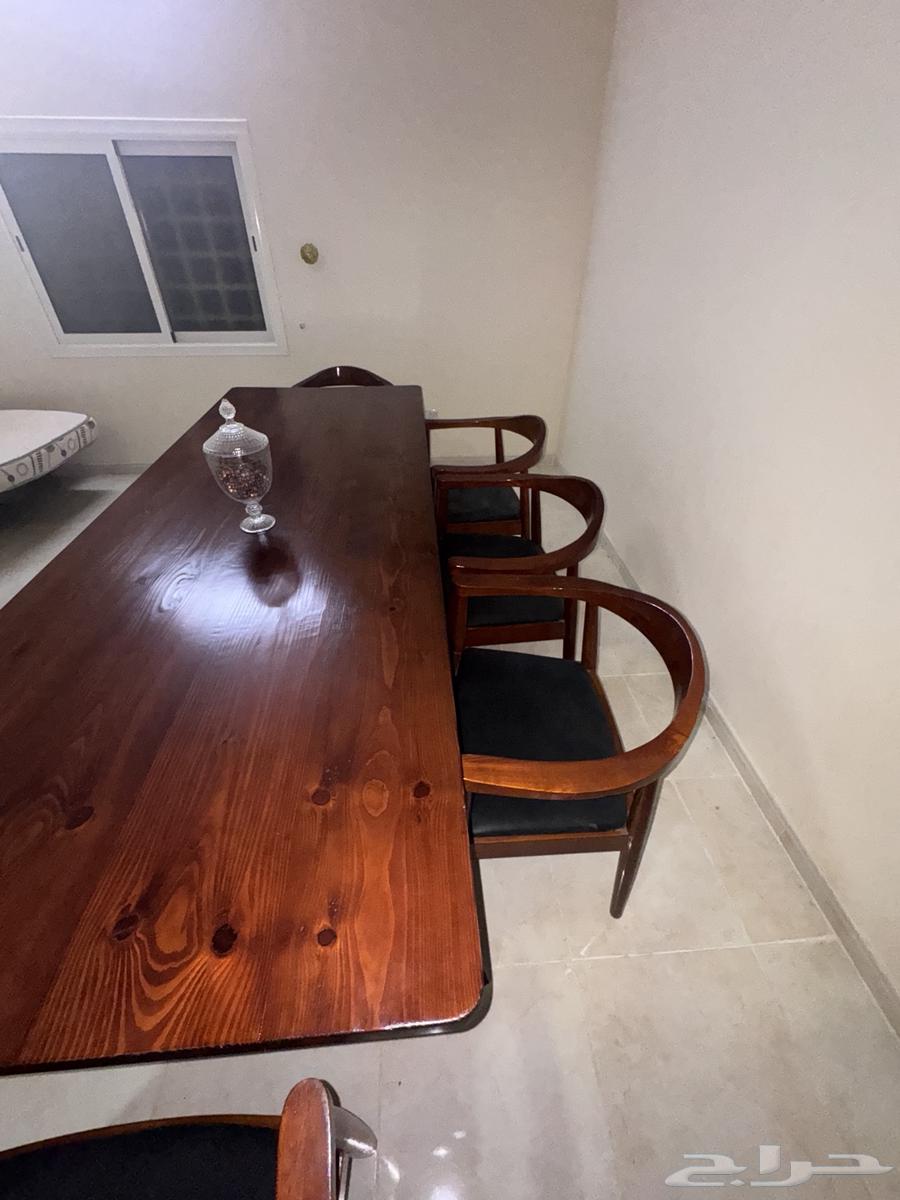 Dining tables at cost price64418200827267112