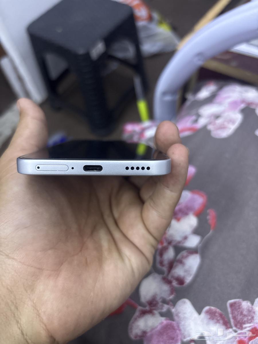 honor 400lite 8 256 onily 2 manth used very good mobile64415074327555113