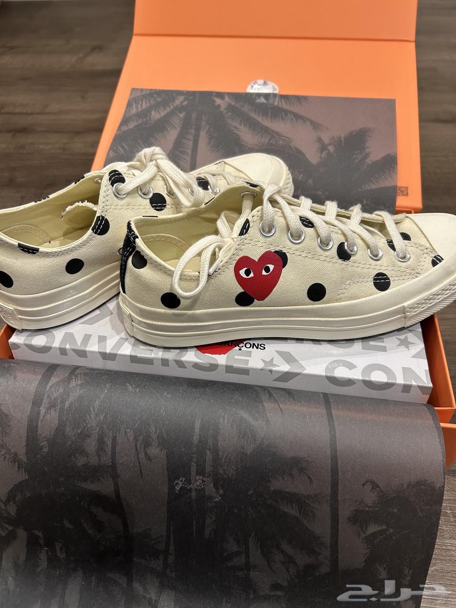 Two pairs never used, selling reason is size, with invoices and boxes64413824843651111