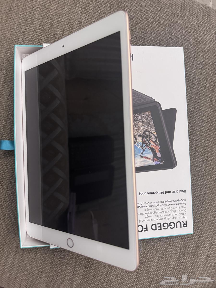 iPad 8th Generation 10.2 with Keyboard from Logitech64419065058947110