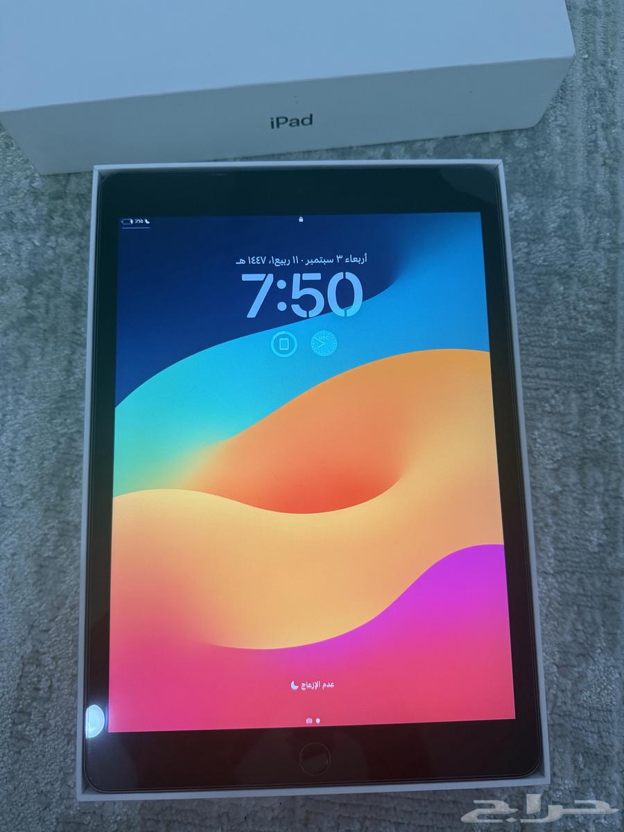 ايباد الجيل 964417617650946111
