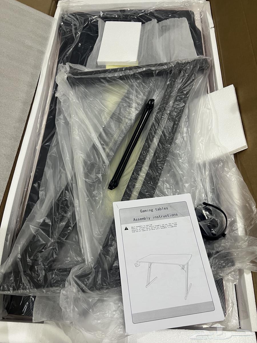 طاولة جيمينج جديدة64416610602626111