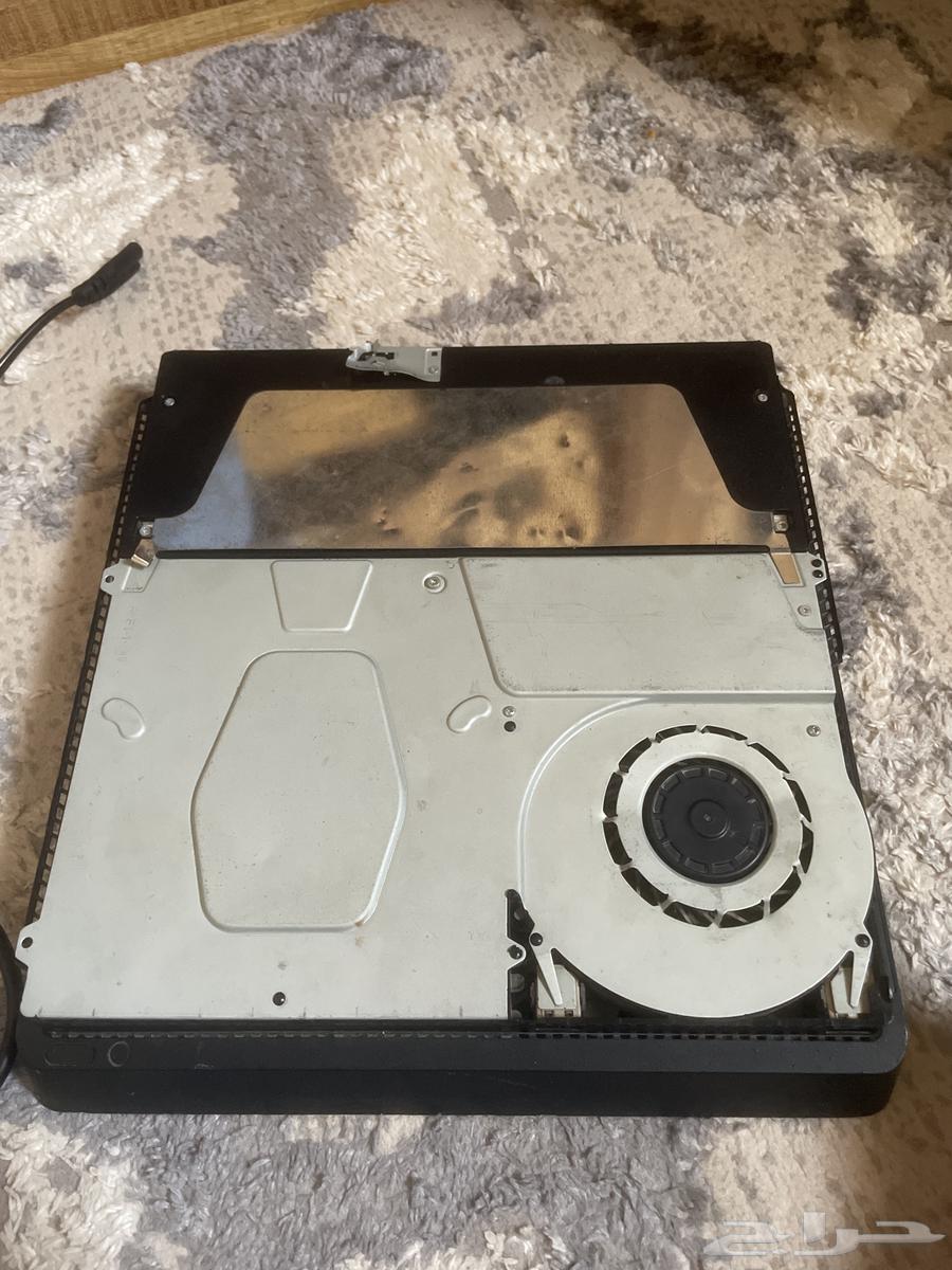 سوني فور ولا في خراب ولا شي مع هدية يد حقة سوني64413984380931112