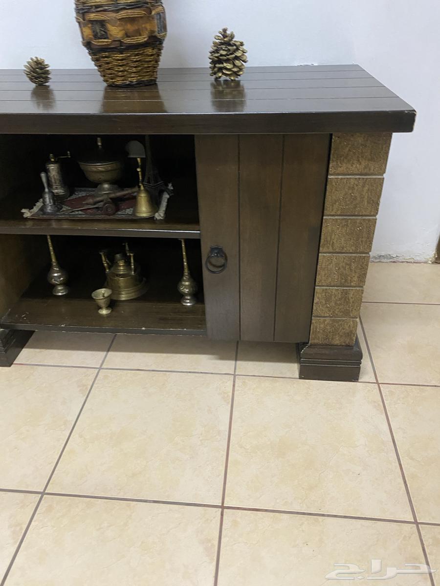 طاولة تلفاز للبيع64417698843394110