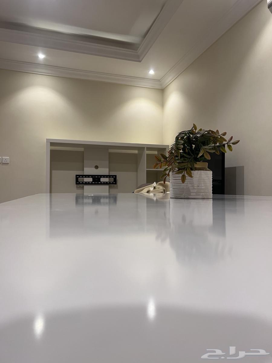 طاولة طعام لعشرة أشخاص64415262650371111