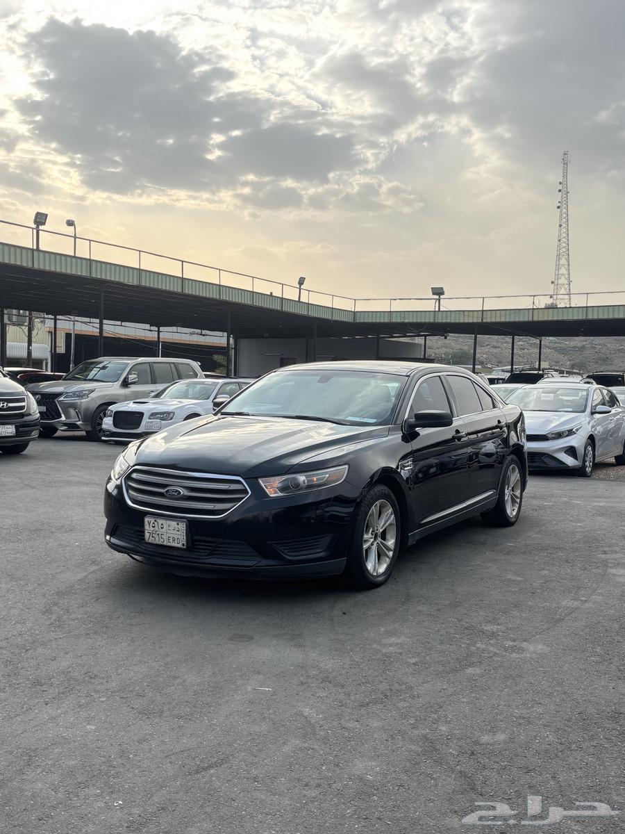Ford Taurus 201764573741036163110