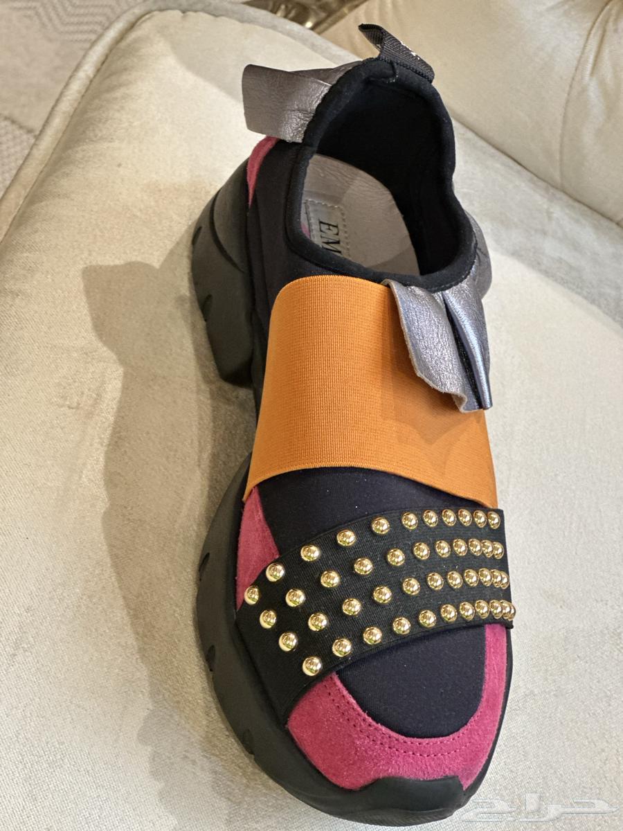 حذاء نسائي مقاس 38 اصلي براند بوتشي64416650422913112